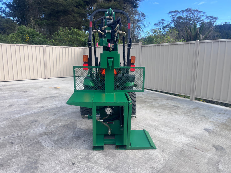 PTO Log splitter with log lifting table