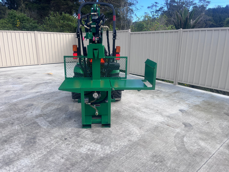 PTO Log splitter with log lifting table